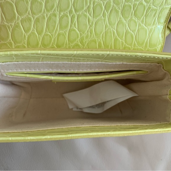 ZARA NEON ANIMAL PRINT CROSSBODY BAG, neon yellow greenish, great condition - Picture 8 of 16